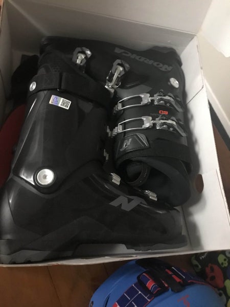 Complete Ski Set – Atomic Redster Skis, Nordica Boots & Full Gear Included64239080462721113