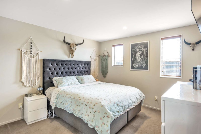 Space, Warmth and Style in One Package63906403667330112