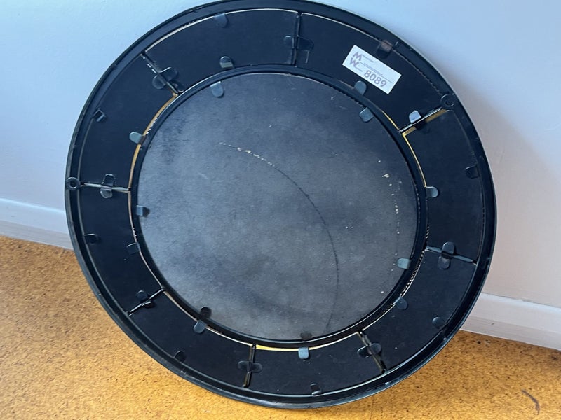 Mirror64385125506305114