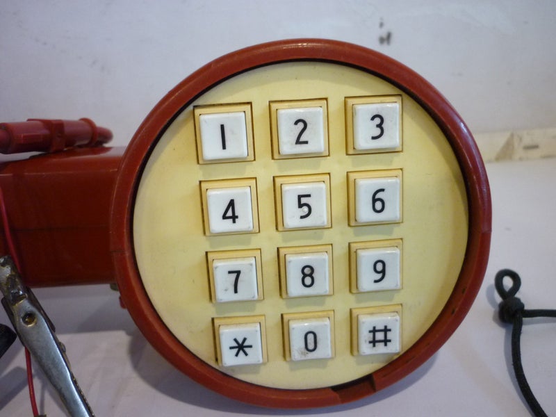 RED PHONE VINTAGE HANDPIECE? LINESMAN Carousel 2