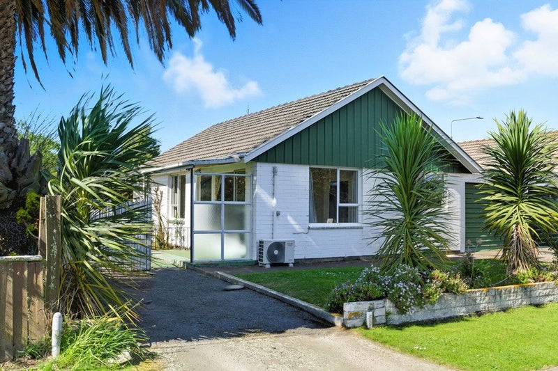 Image 1 of 20