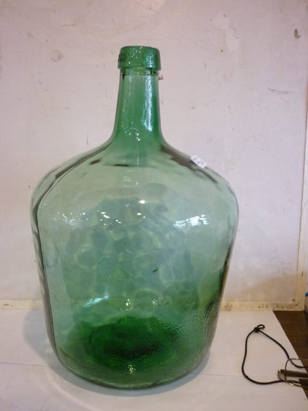 GREEN GLASS CARBOUY. 10 LITRE Carousel 1