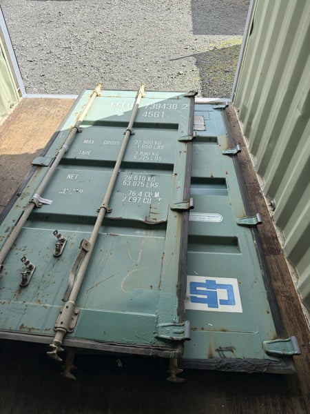 1 Set of Shipping Container Doors of a Used 40'Ft High Cube Container63907492875139114