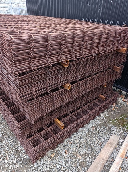 665 Reinforcing Steel Mesh Carousel 2