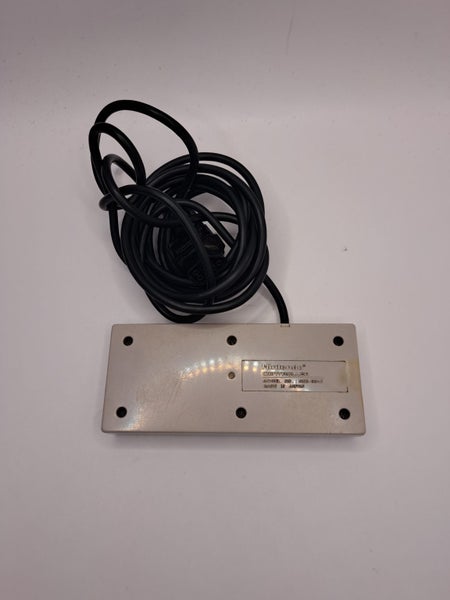 * Genuine OEM NES Nintendo Entertainment System Controller NES-004E * Carousel 2