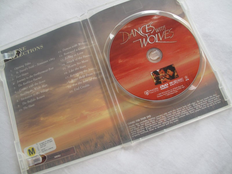 Dances With Wolves (Kevin Costner) DVD :)64513097490435112