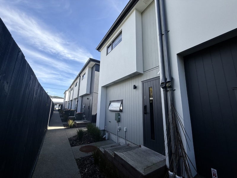 Image 1 of 11
