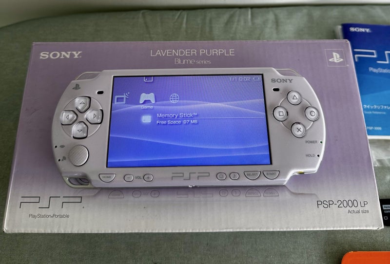 PSP 2000 – Lavender Purple | 64GB | Blume Series Carousel 2