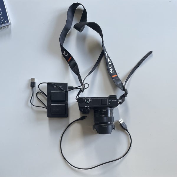 Sony a6300 Mirrorless Camera + 35mm f/1.8 OSS Lens + Extra Batteries63911417785090112