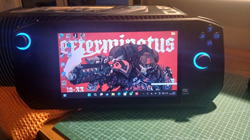 MSI Claw a1m-gaming handheld Carousel 2
