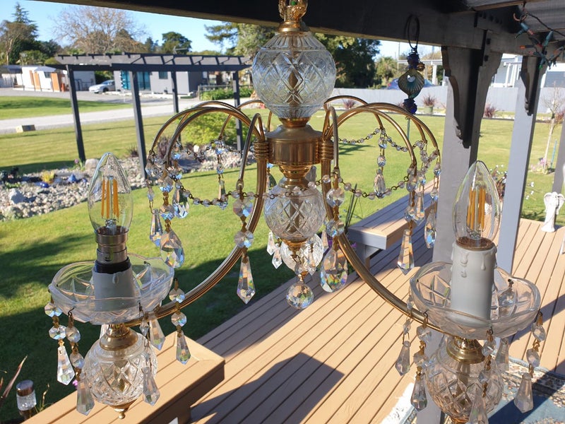 Chandelier Carousel 2