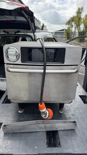 TurboChef Encore Rapid Cook Oven 2018 Carousel 1