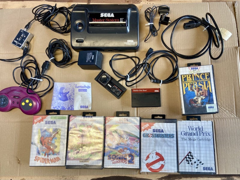 Sega Master System II Console + Game Bundle Carousel 1