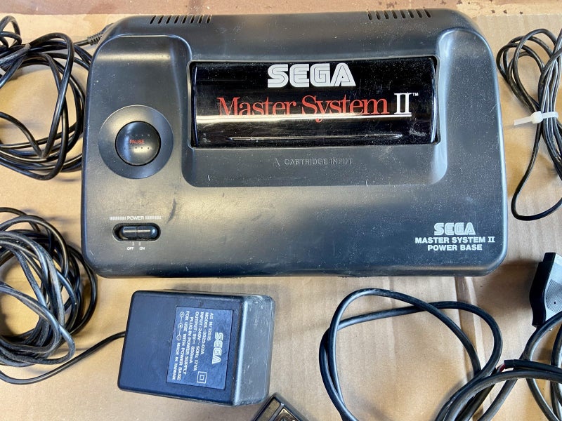 Sega Master System II Console + Game Bundle Carousel 7