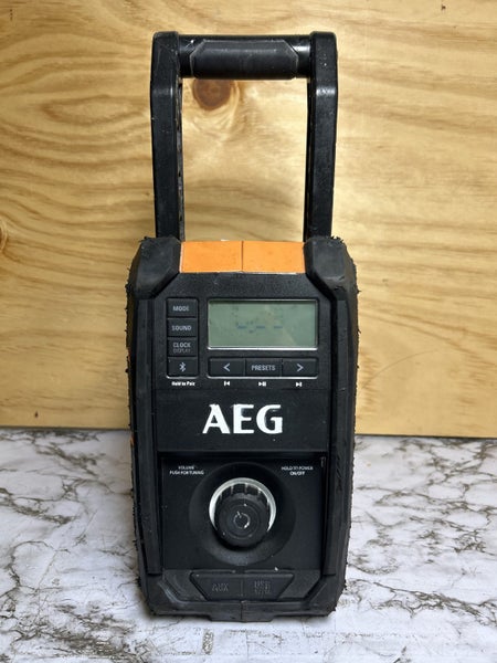 AEG Bluetooth 18V Jobsite Radio BRFMB18 Carousel 1