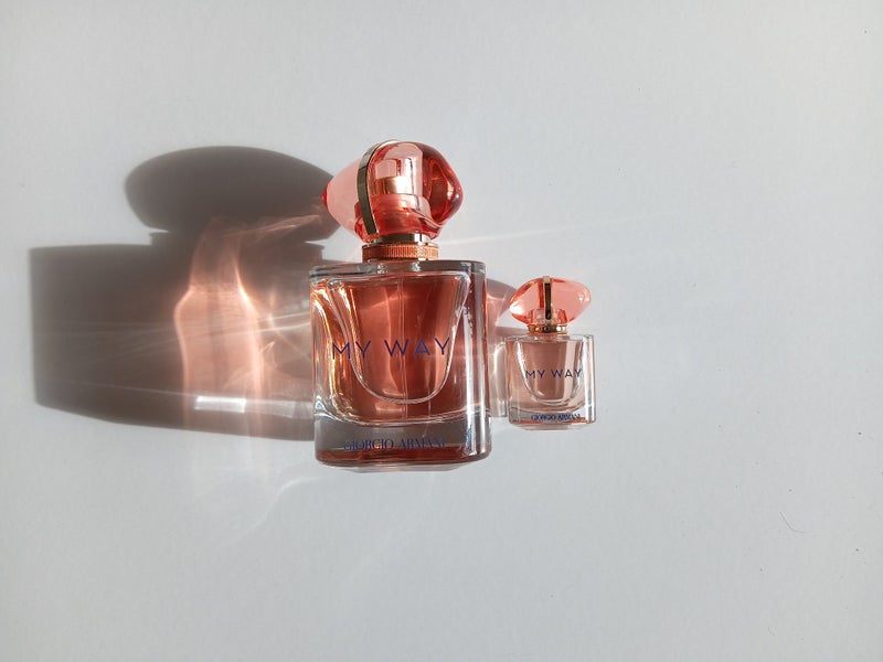 Giorgio Armani My Way (Ylang) 50ml and 7ml Carousel 1