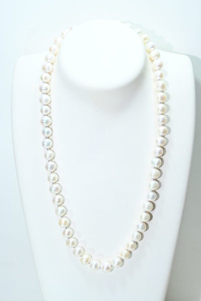 Freshwater pearl necklace silver clasp lilac silk Carousel 1