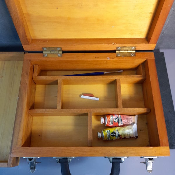 Portable art box no.3 Carousel 2