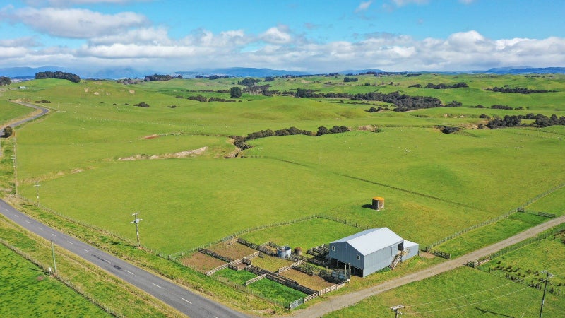 Quality finishing land with subdivision potential63918680385537112