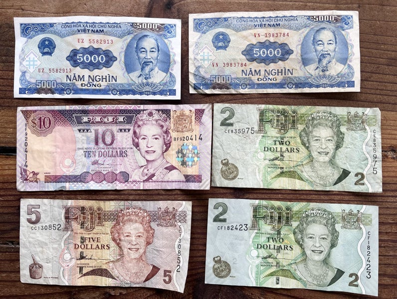 Assorted Foreign Bank Notes Carousel 2