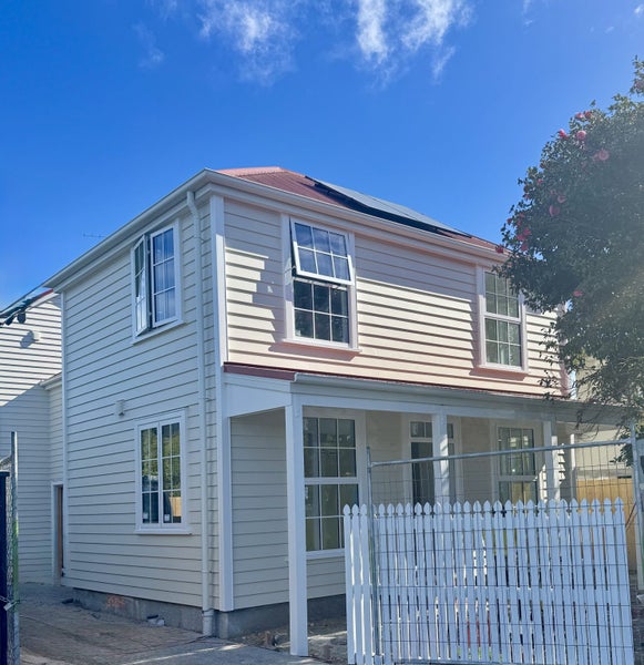 Image 1 of 6