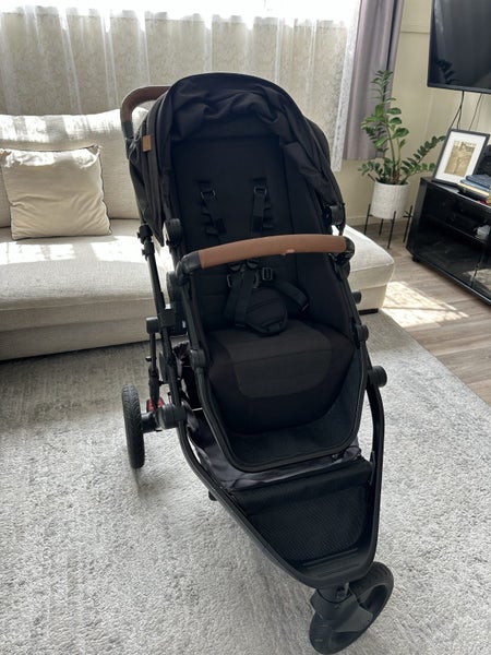 Edward’s & Co stroller Carousel 2