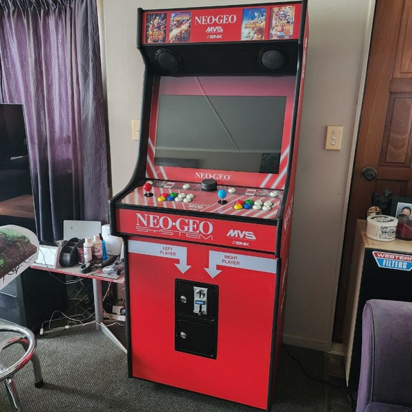 Arcade Machine Carousel 1