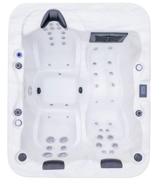 Murchison 3 person spa HALF PRICE (BRAND NEW, ONLY 1 left ready for delivery)64009221996161110