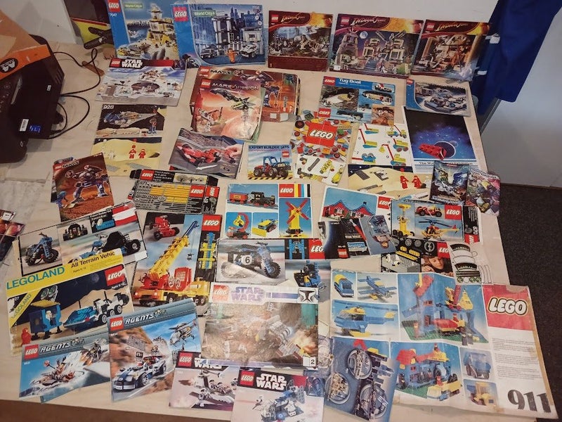 Lego items Carousel 2