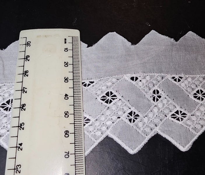 80cm beautiful embroidered white cotton trim Carousel 2