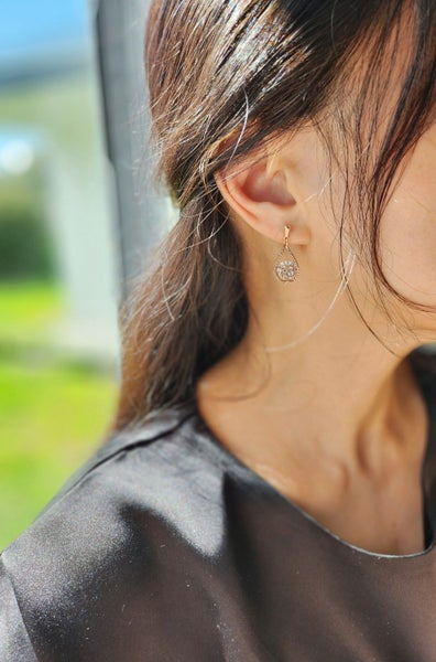 CRYSTAL TEARDROP EARRINGS – Rose Gold Tone Carousel 1