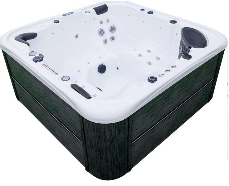 Aspiring 5 person spa HALF PRICE (BRAND NEW ONLY 1 LEFT ready for delivery)64009221988227111