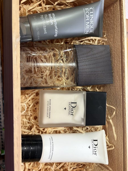 Men’s toiletry gift set Carousel 3