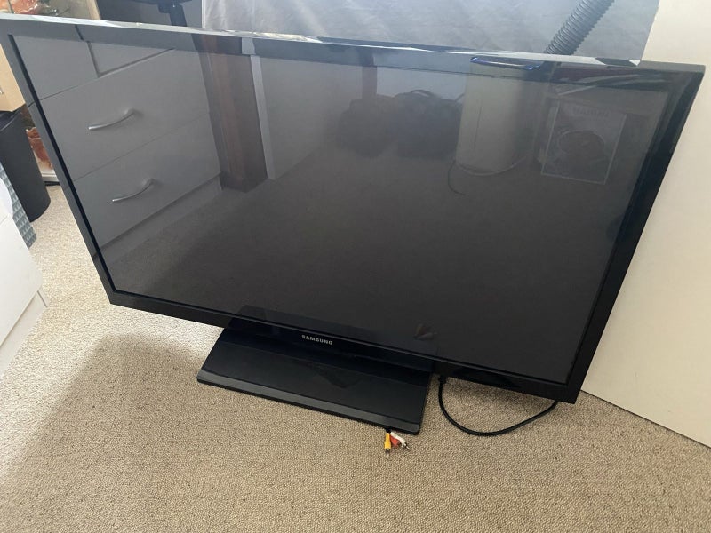 Tv Carousel 1