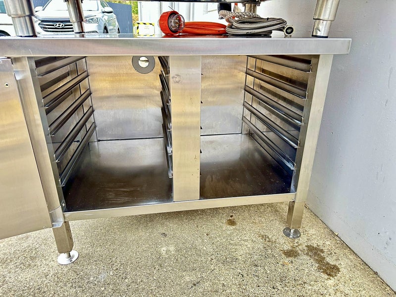 Commercial Blue Seal Sapiens Combi Steam Oven Carousel 13