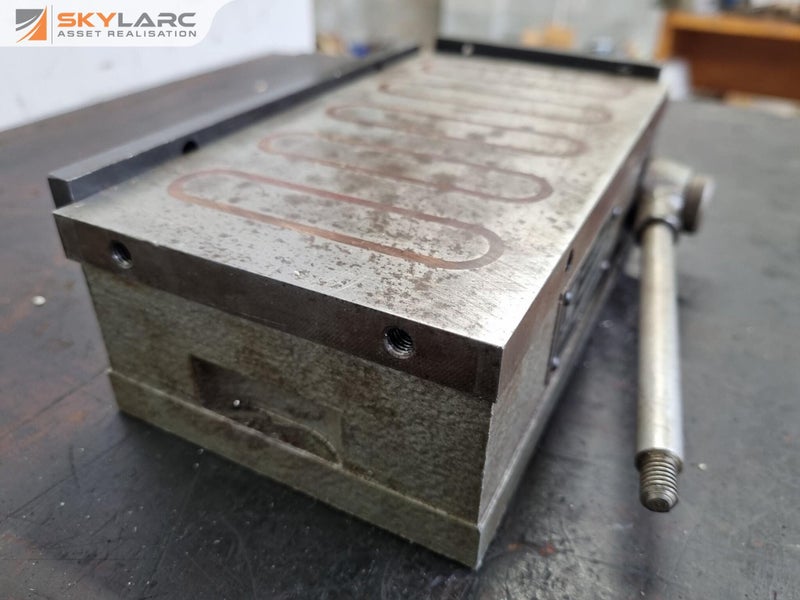 Narex Magnetic Chuck Carousel 2