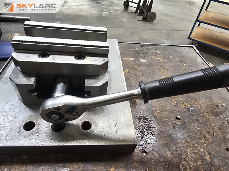 Tecma SCV 1276 Machine Vice with 125mm Jaws Carousel 6
