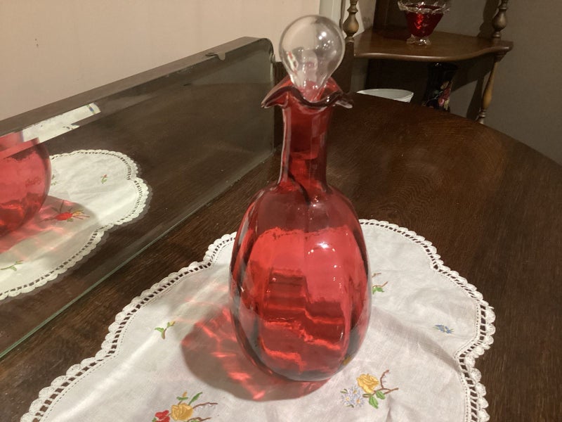 Victorian cranberry glass handblown decanter with original stopper Carousel 12