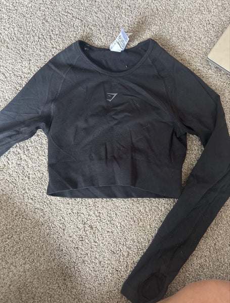 Gymshark cropped workout top Carousel 1