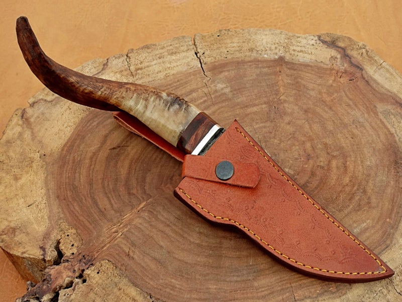 Hand Made Collector Antique Ram Horn handle Damascus Steel Bowie Knife Carousel 8