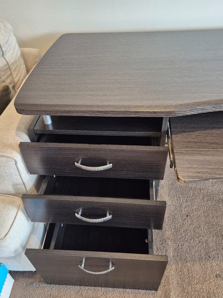 Computer Desk63928553960066112