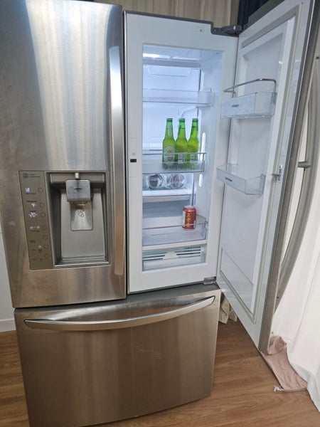 LG 730L French Door Stainless Steel Carousel 2