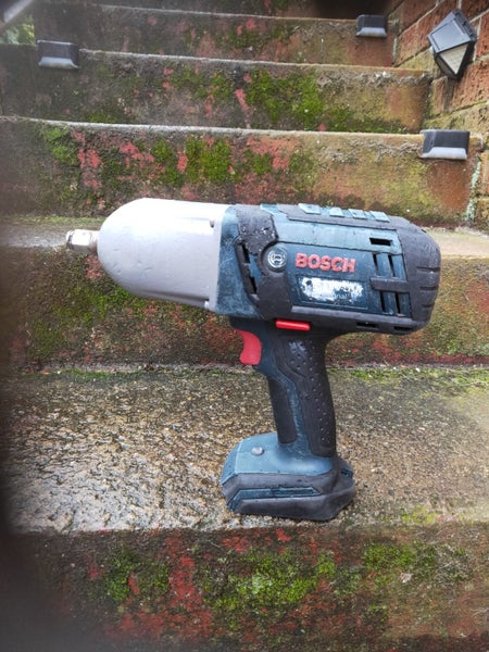 Bosch GDS 18 V-LI HT Professional Cordless Impact Wrench Skin Only Carousel 1