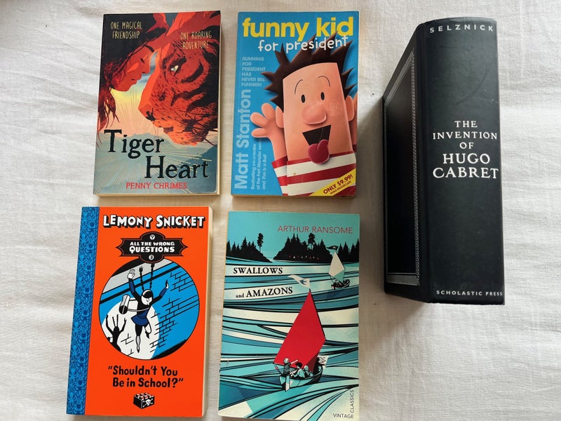 11 young adult books for less than the price of 1 book!! Carousel 2