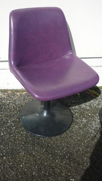 PAIR OF NZ RETRO HOBNOB CHAIRS DESIGNED BY CHARLES FUREY FOR SEBEL Carousel 2