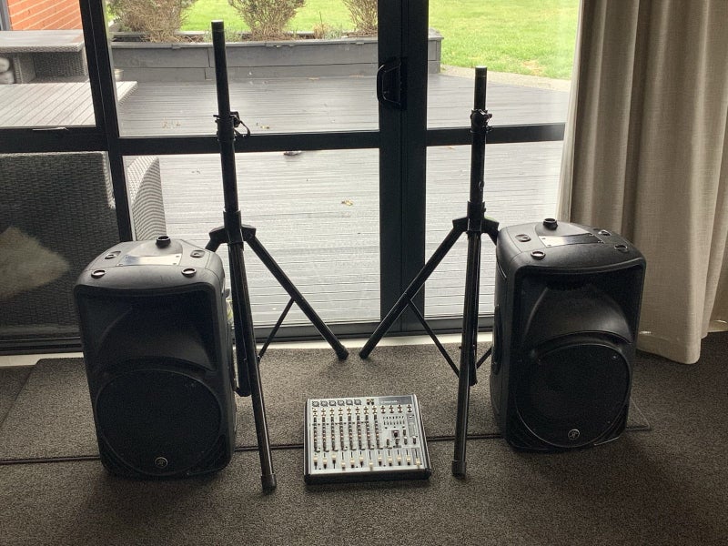 Mackie PA System Carousel 1