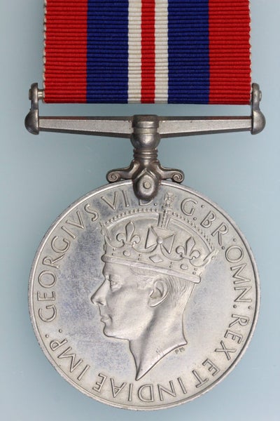 WWII WAR MEDAL 1939-45 Carousel 2