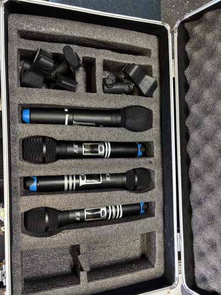 Soundcraft Ui 16 PA with Wireless Microphones, DIs and In-ear monitors Carousel 13