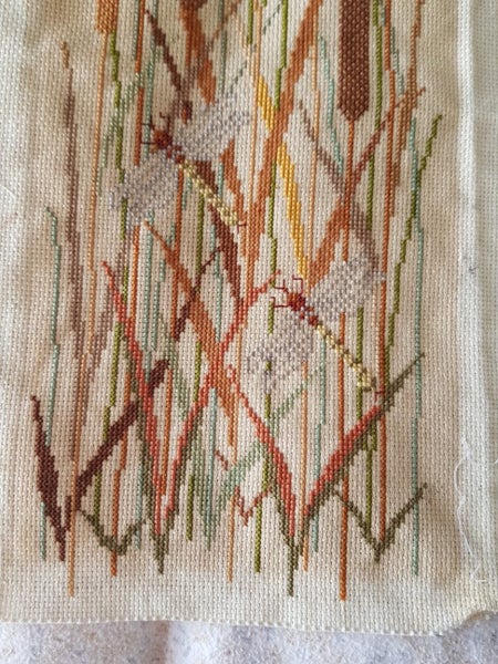 Lovley needlepoint dragonflies and rushes Carousel 4