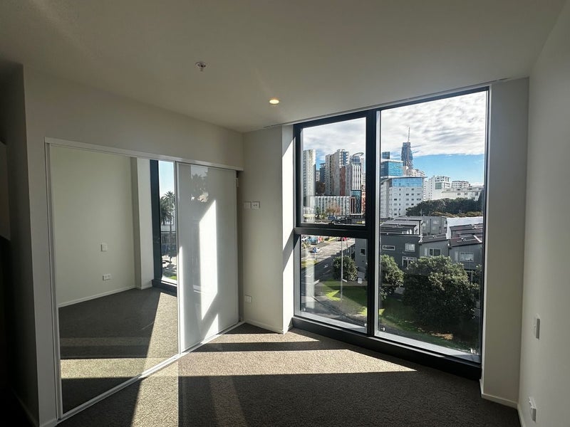 Image 1 of 20